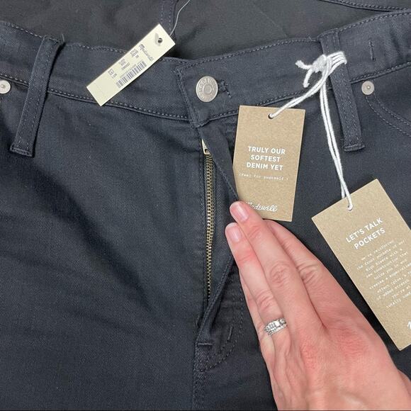 Madewell | TALL NWT Black 9” High Rise Long Skinny Jeans - Picture 6 of 15
